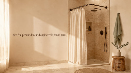 équiper une douche d'angle avec barre et rideau adaptés