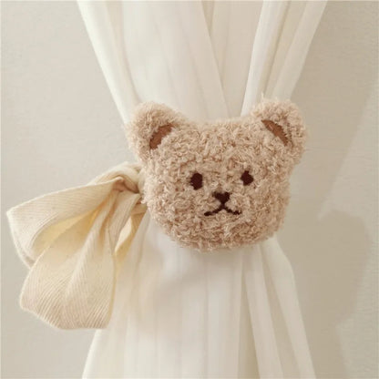 Pose embrasse rideau nounours sans outil MonUniversRideau