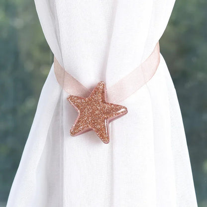 Detail motif etoile de mer embrasse rideau Starfix MonUniversRideau