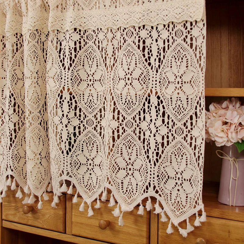 Detail motif geometrique brode rideau macrame MonUniversRideau