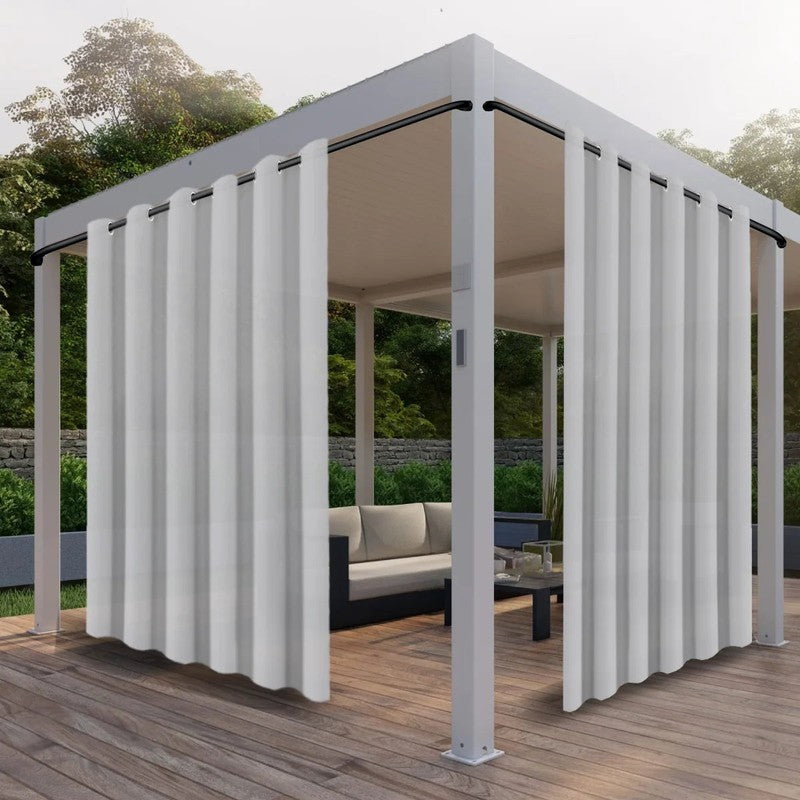 Lot rideaux exterieurs Soleia installes rail pergola MonUniversRideau